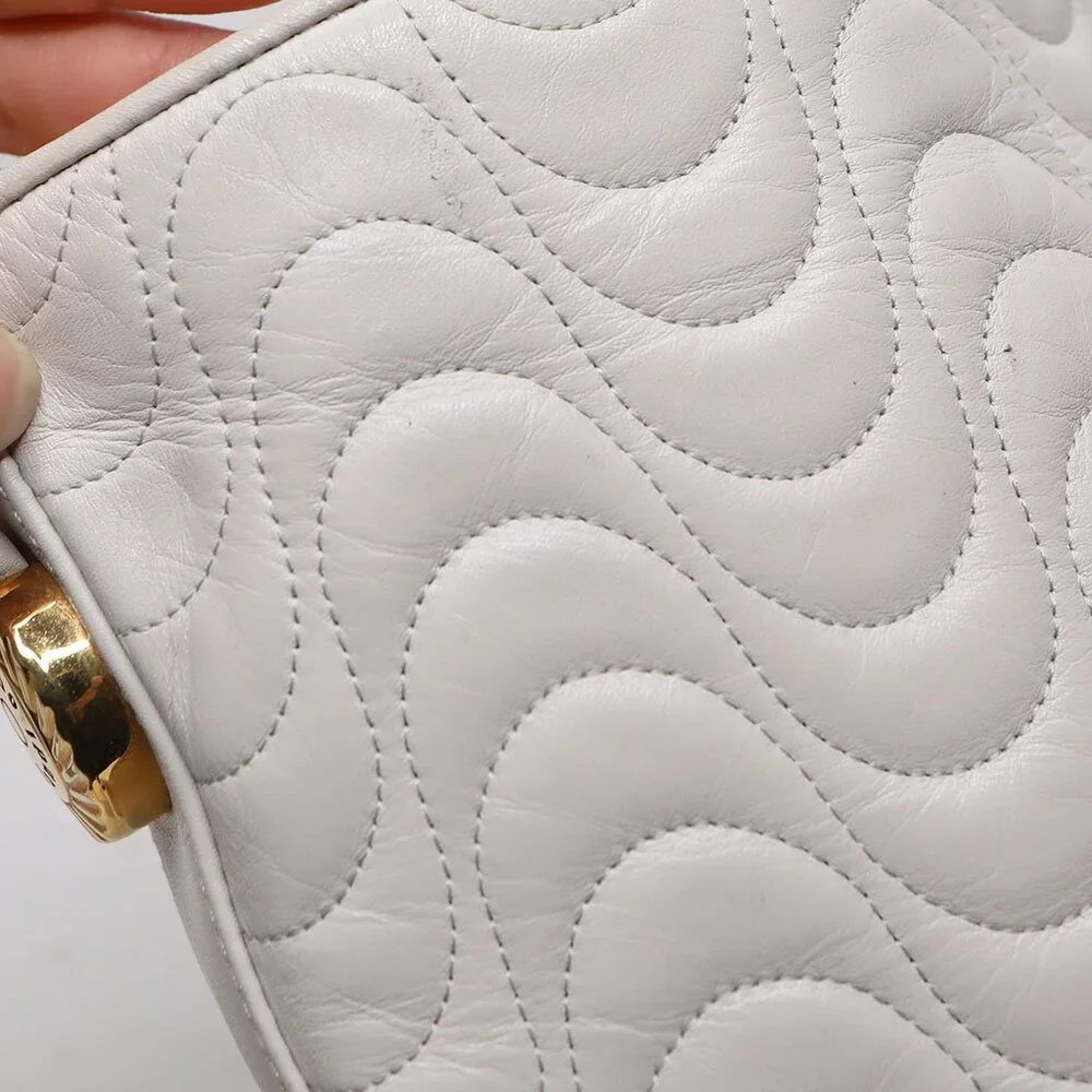 Vintage Valentino Orlandi Italy Cream Leather Bucket Shoulder Bag Quilted Body - Picture 11 of 15